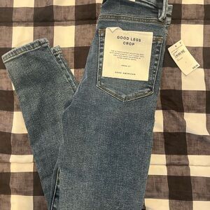 NWT Good American 27” inseam cropped jeans